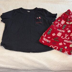 Old Navy Women's Pajama Set - Black and Red